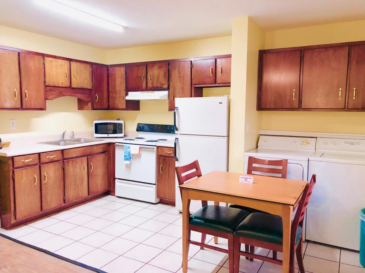 Classic Suites - Cleveland Dış mekan fotoğraf